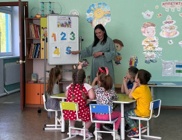 Открытое занятие на тему: " Путешествие по станциям знаний " Открытое занятие на тему: " Путешествие по станциям знаний ".